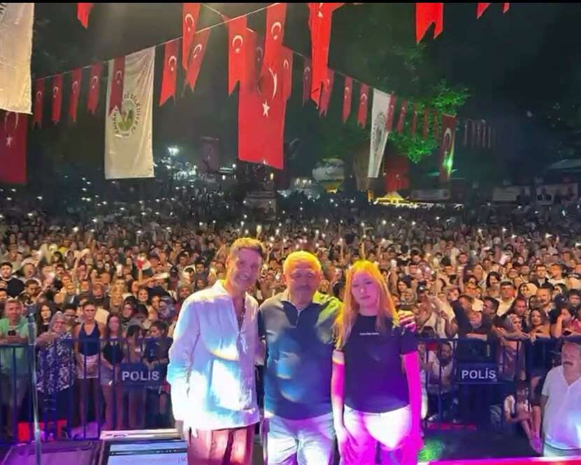 Kavaklıdere Belediyesi’nin Sinan Özen Konseri Yoğun İlgi Gördü 1